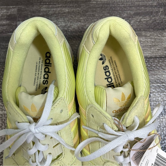 NWT Men’s Size 8 Adidas Originals ZX 8000 Sneakers in Yellow Tint H02119 - Picture 7 of 8